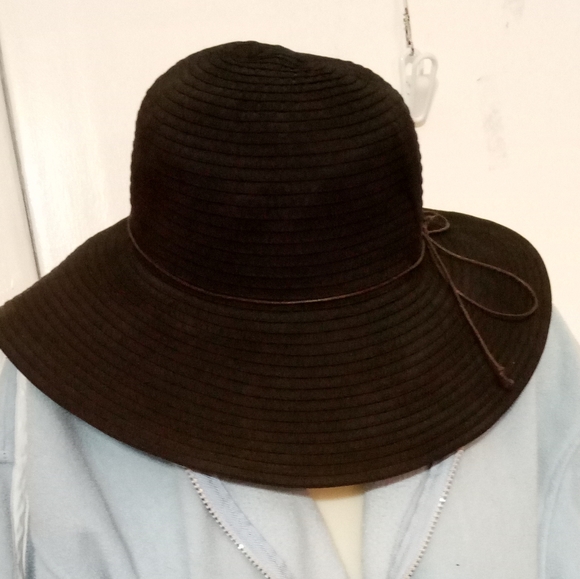 Goldcoast Sunwear Black Wide Brim Hat - Picture 6 of 10